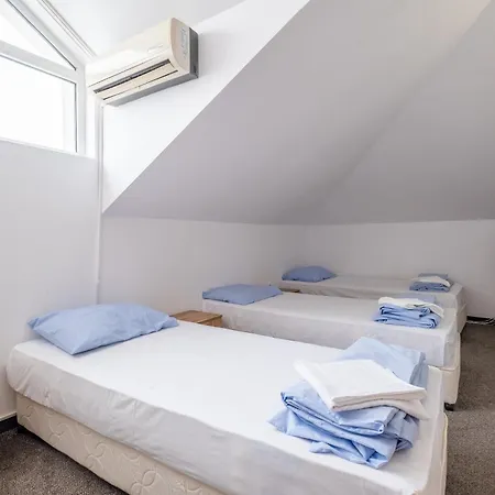 Yubim Apartment